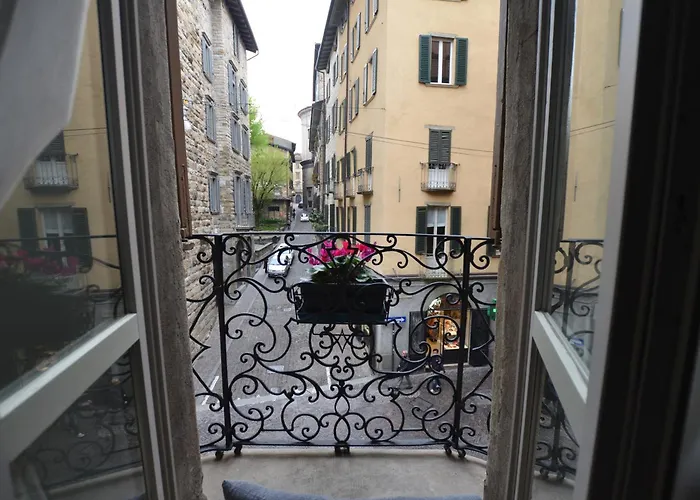 La Torre Bergamo House